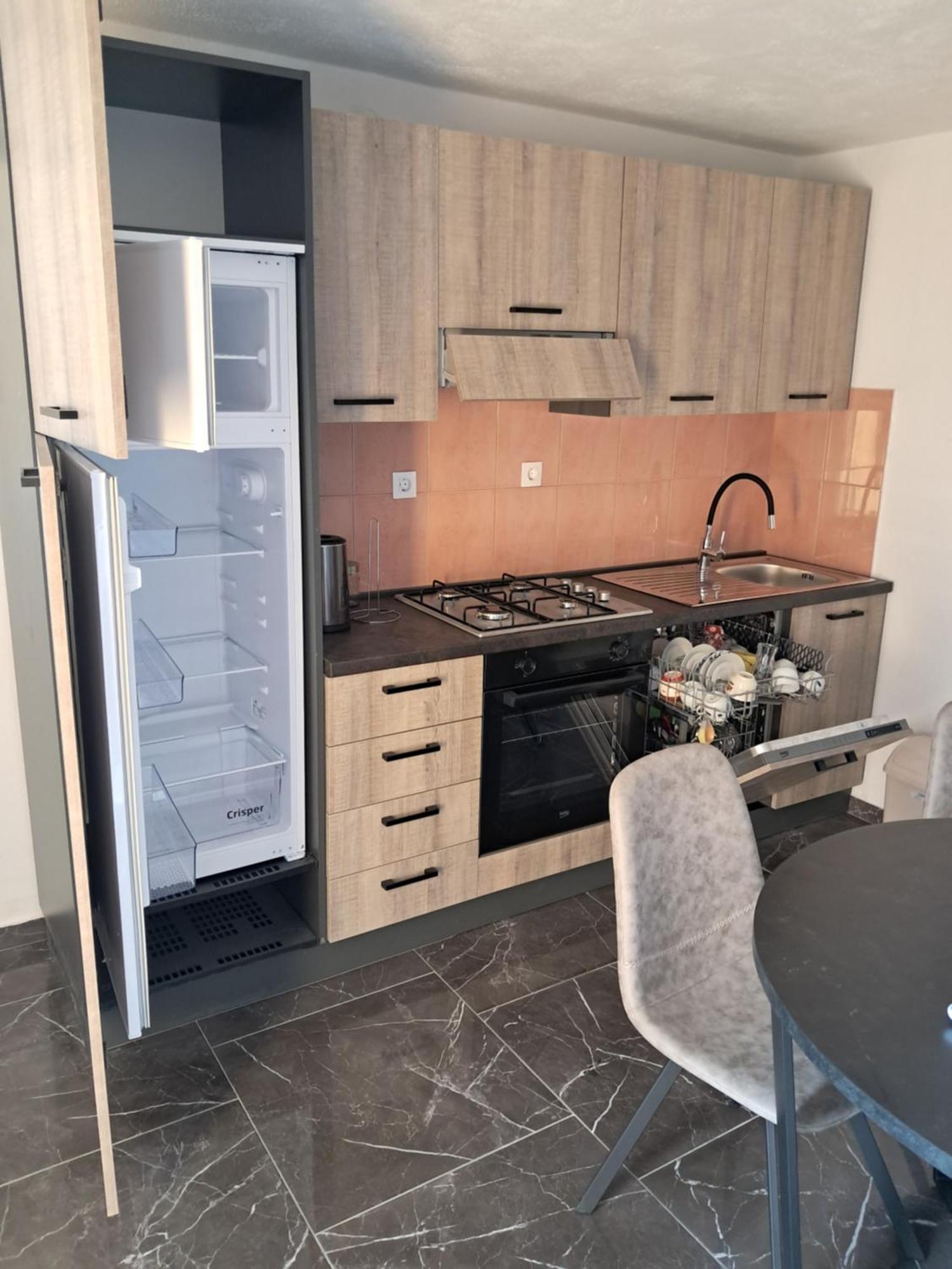 Apartments Mara Bela Karlobag Eksteriør billede